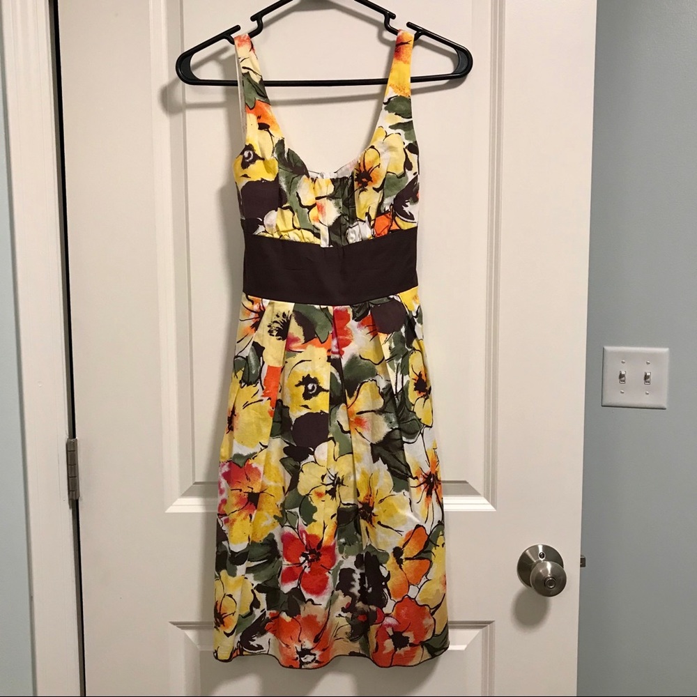 ⭐️MAKE AN OFFER⭐️ Floral print sundress